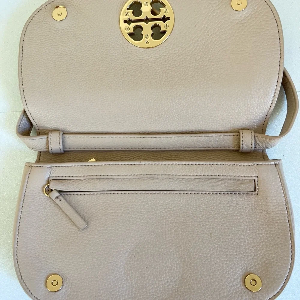 Stunning Tory Burch purse - Picture 5 of 10